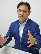 執行役員 事業本部長  織田 泰弘